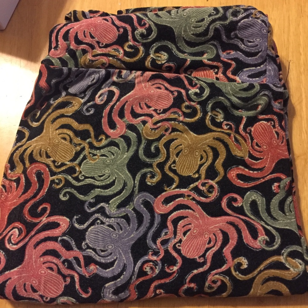 LulaRoe OS Octopus leggings